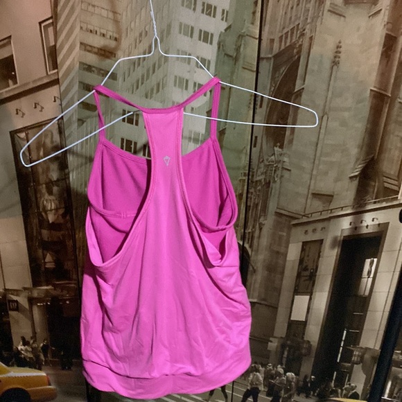 EUC woman’s size 2 Ivivva by Lululemon racer back tank - Picture 2 of 6